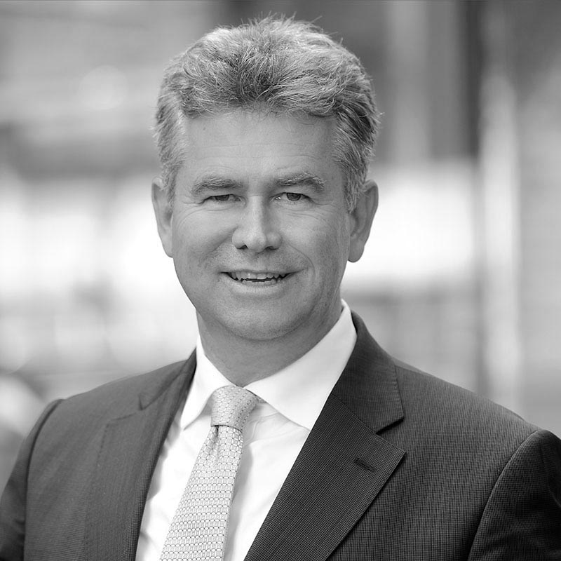 Dr.-Stephan-Lang-schwarz-weis